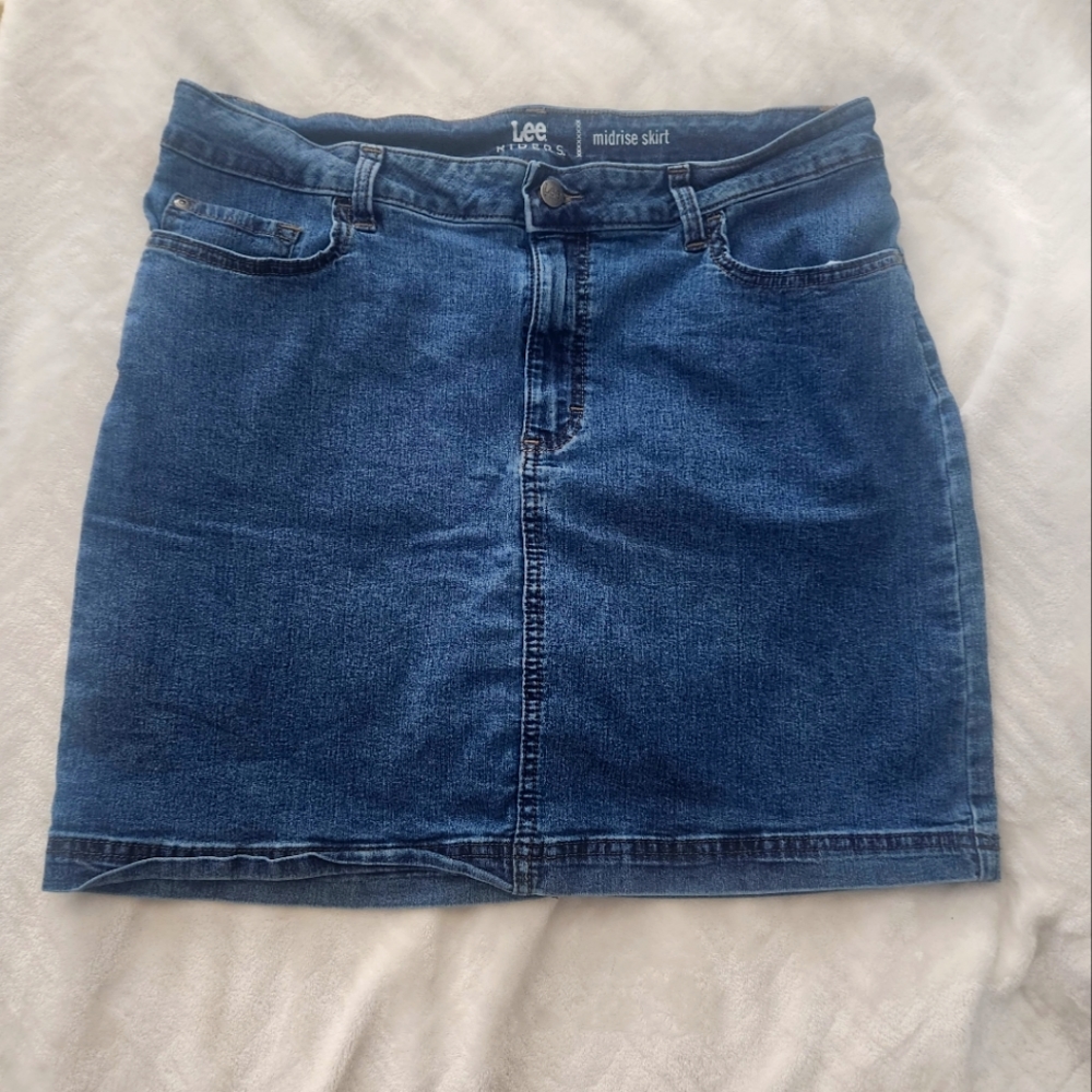 Lee Riders Jean Skort Size 16